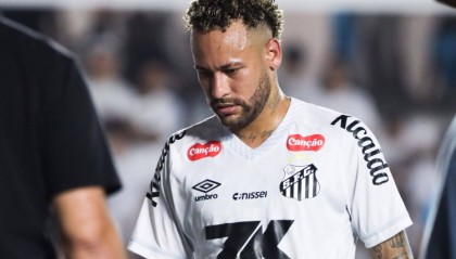 世界杯手机软件安装-此前接受膝盖手术！贝因体育：内马尔已回归桑托斯进行训练