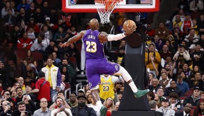 世界杯官方网站下载-湖人击败公牛凸显一点：詹姆斯真是东契奇成长道路上的绊脚石